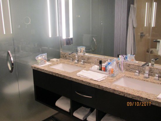 Aria Resort Casino Las Vegas Nevada — Bathroom