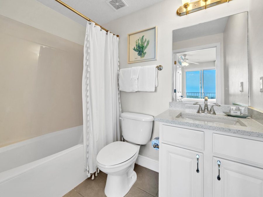 Ariel Dunes by Seascape Resort — Bathroom