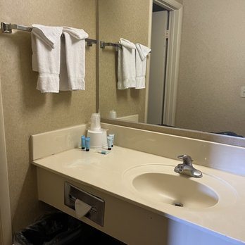 Arizona Charlie s Boulder Las Vegas Nevada — Bathroom