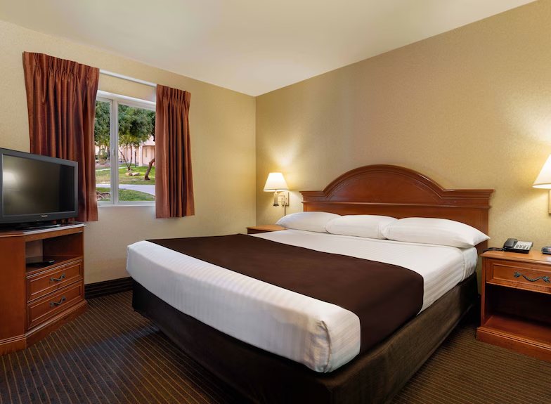 Arizona Charlie s Boulder RV Park Las Vegas Nevada — Guest room