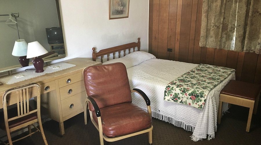 Arkansas House — Guest room