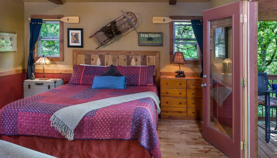 Arkansas White River Cabins — Guest room