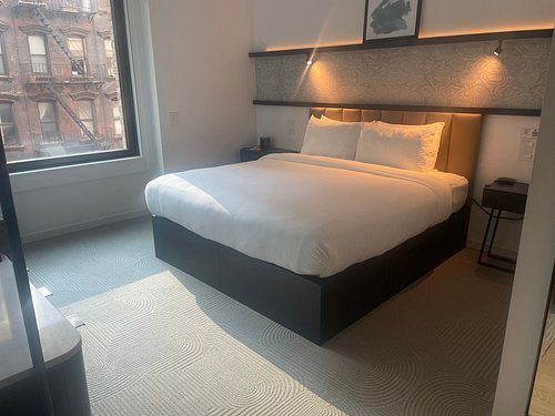 Arlo Midtown — Guest room