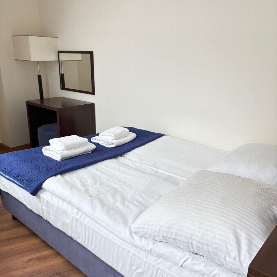 Armon Residence — Guest room