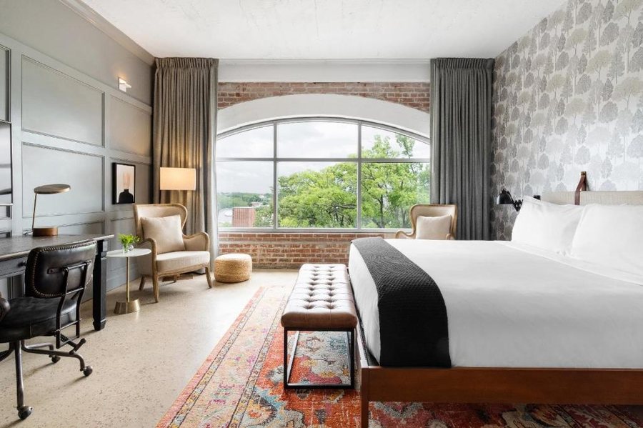 ARRIVE Memphis — Guest room