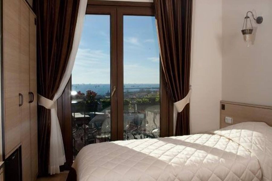 Art City Hotel Istanbul — Guest room