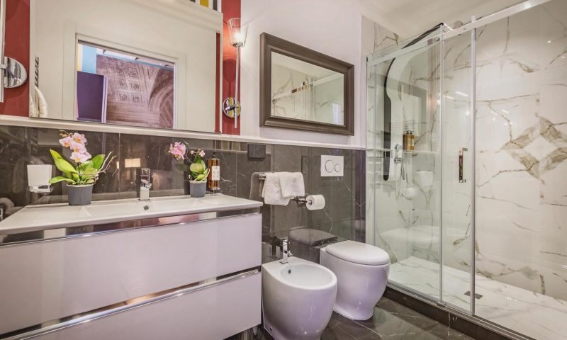 Arte Boutique Hotel — Bathroom