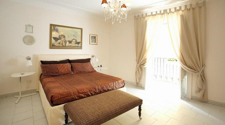 Artisan Maison — Guest room