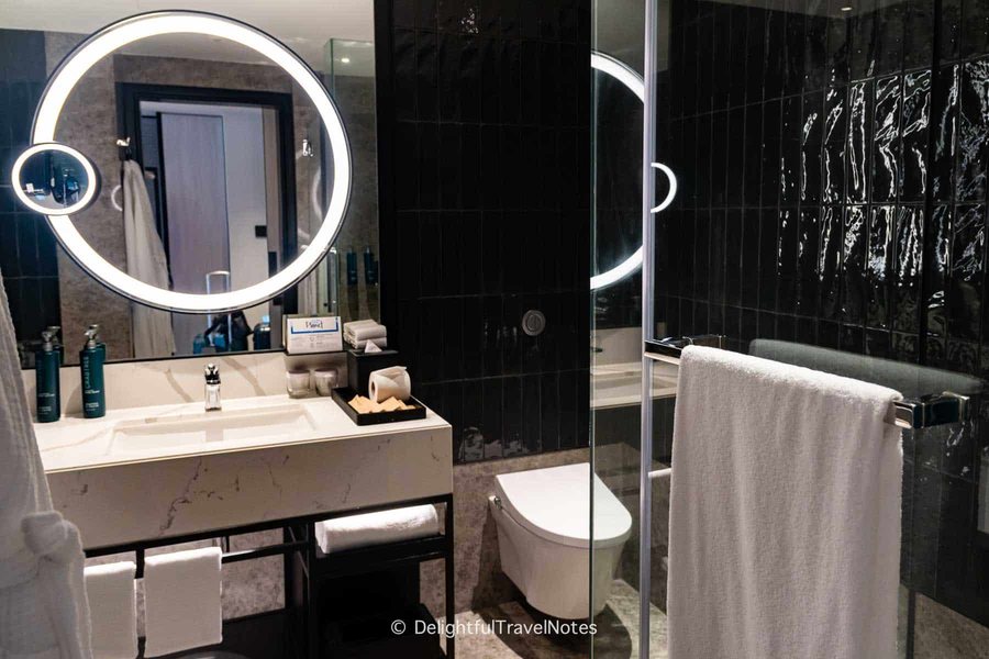 Arton Boutique Hotel — Bathroom
