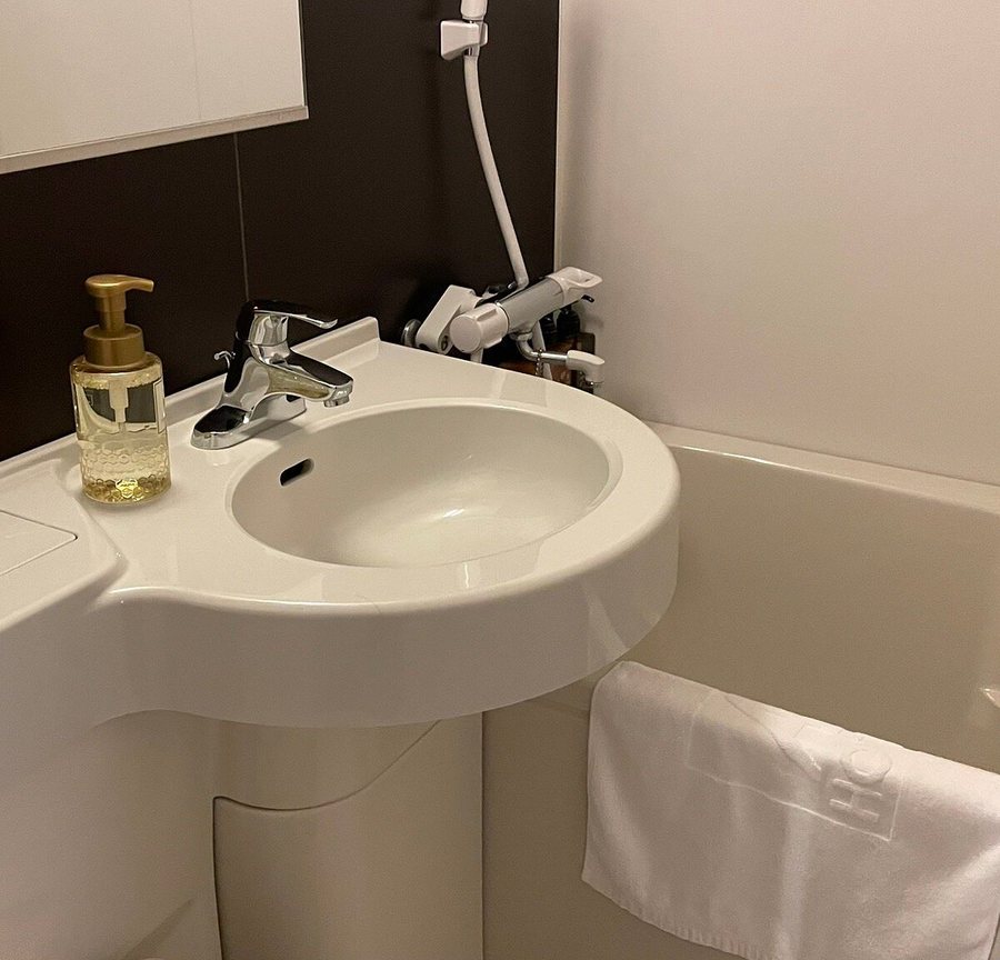 ASAI Kyoto Shijo — Bathroom