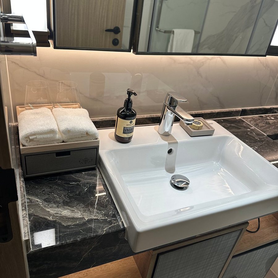 Ascott North Point Hong Kong — Bathroom