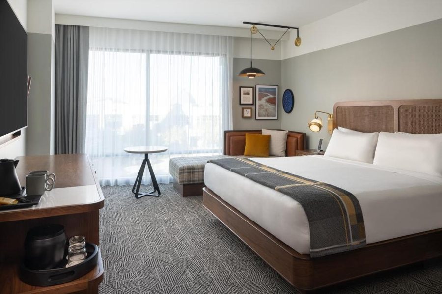 Asher Adams Autograph Collection — Guest room