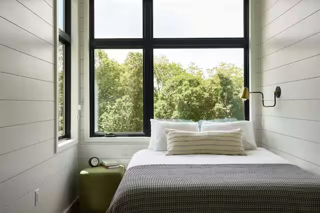 Asheville Cottages — Guest room
