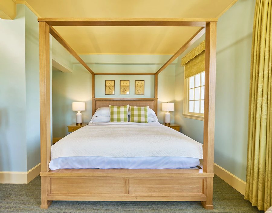 Ashland Springs Hotel — Guest room