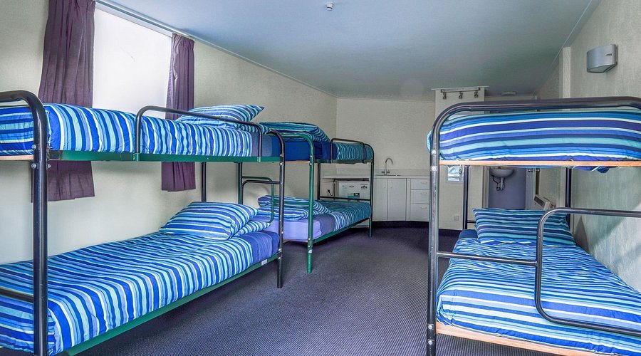 Aspen Lodge Backpackers — Guest room