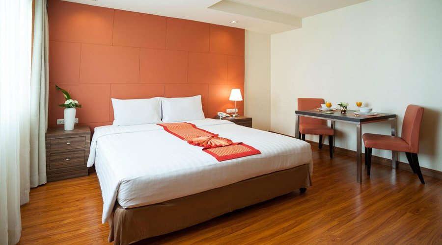 Aspen Suites Hotel Sukhumvit 2 Bangkok — Guest room