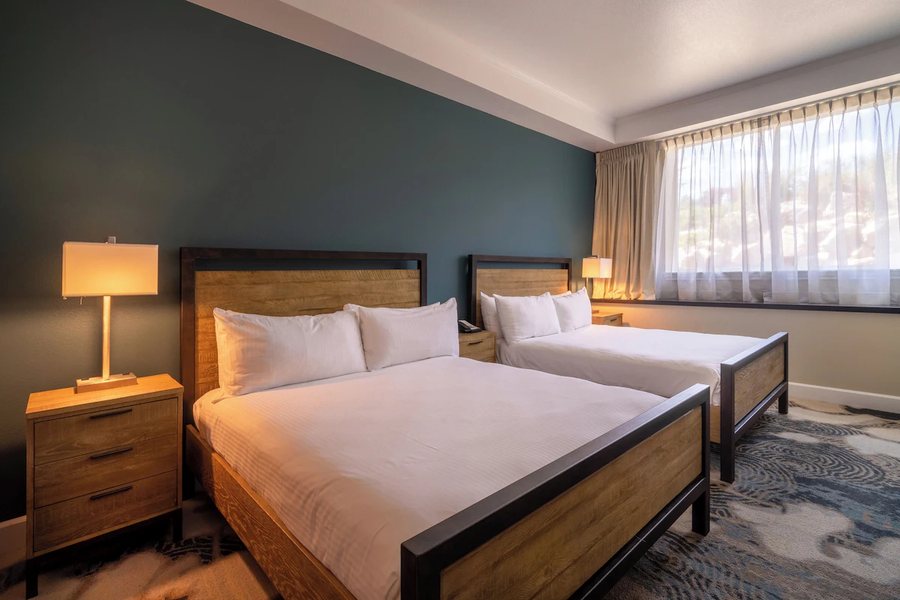 Aspire Residences at the Stanley Hotel — Guest room