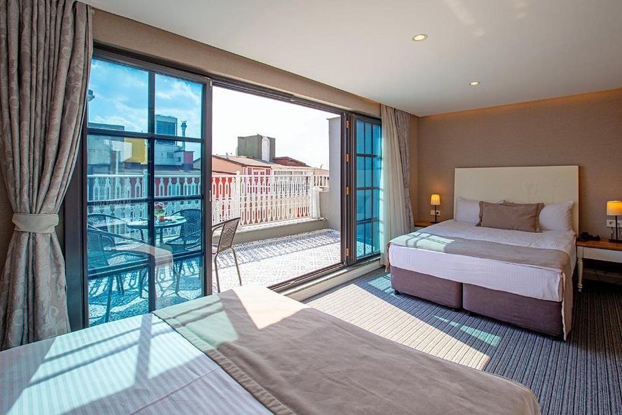 Aston Hotel Istanbul — Guest room