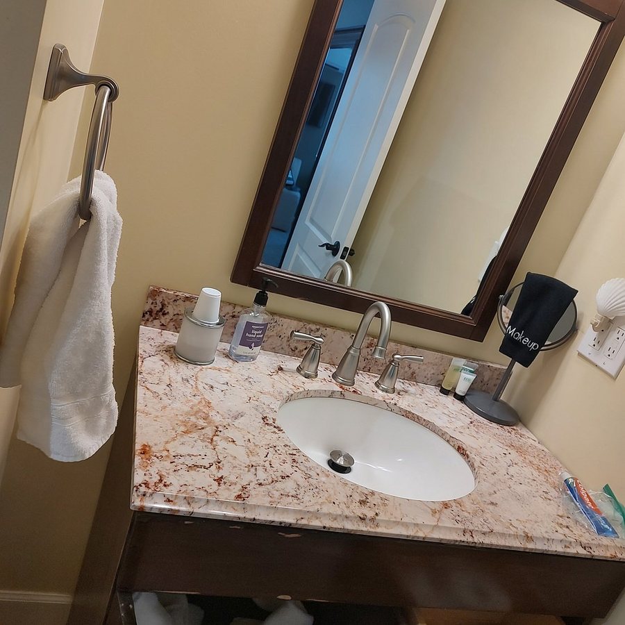 At Journey s End — Bathroom