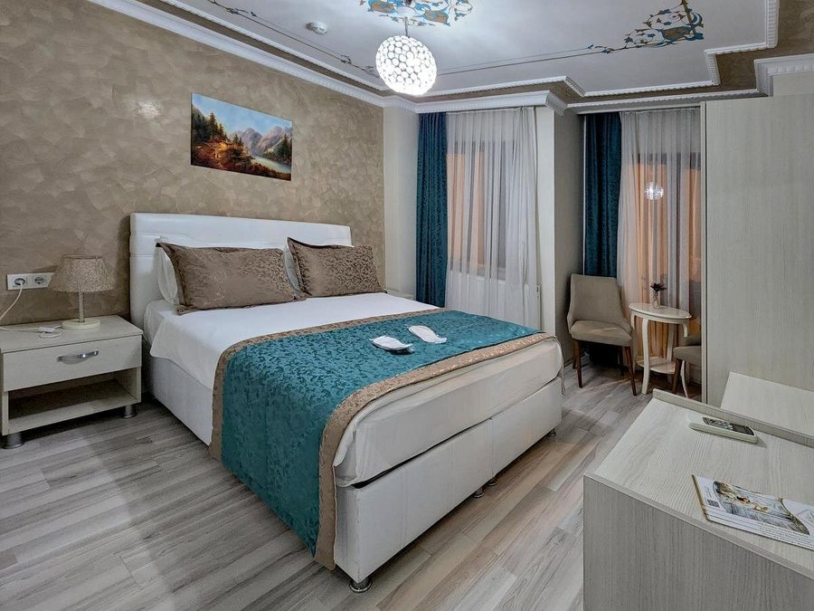 Atam Hotel Suites Istanbul — Guest room