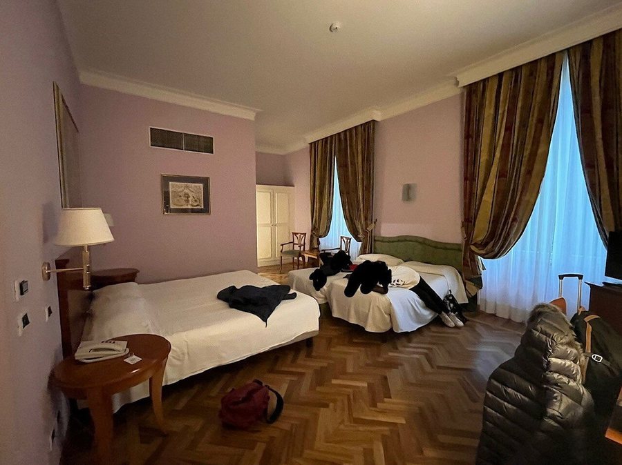 Ateneo Garden Palace — Guest room
