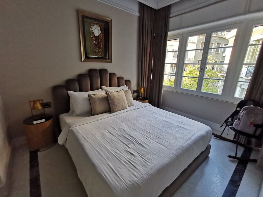 Athenian Foss — Guest room