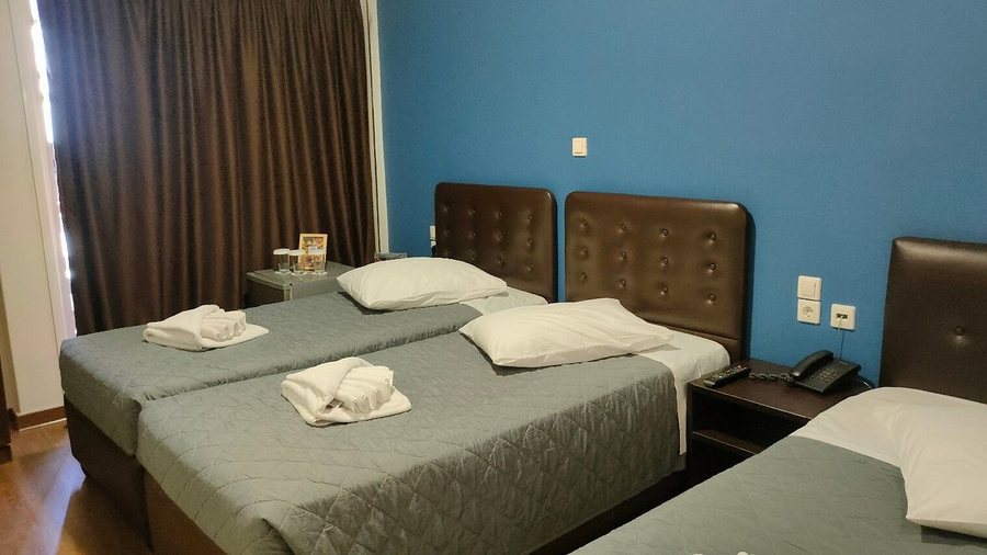Athens Choice Hotel — Guest room