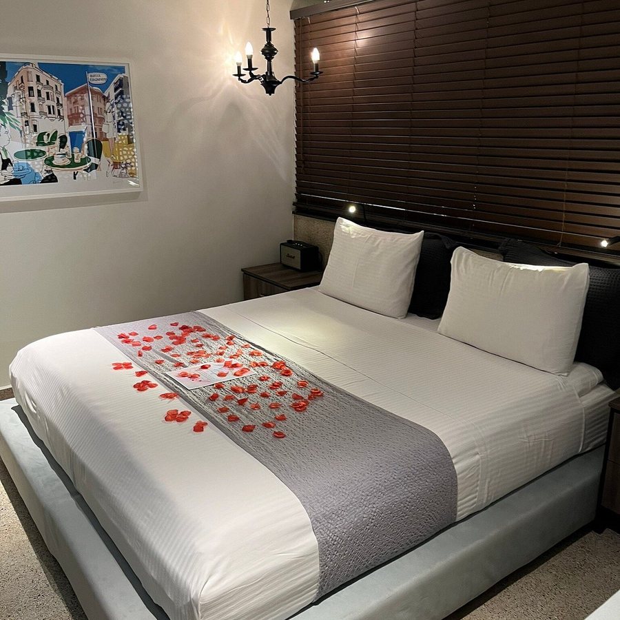 Athens Ivy Suites — Guest room