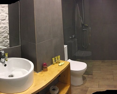 Athensotel com — Bathroom