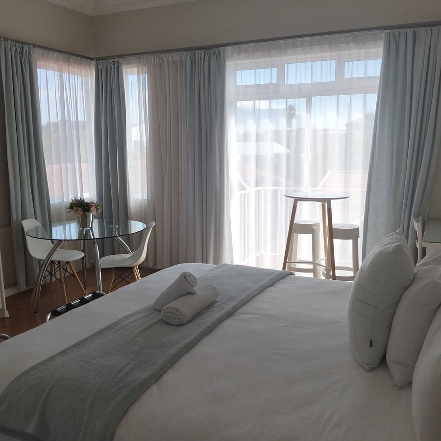 Atlantic Spa Boutique Hotel — Guest room