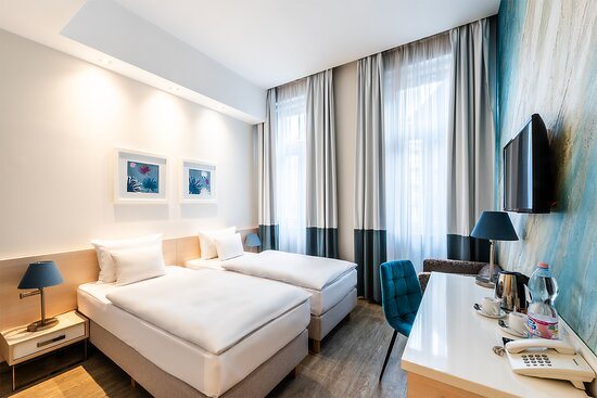 Atrium Hotel by Mellow Mood Hotels — Guest room