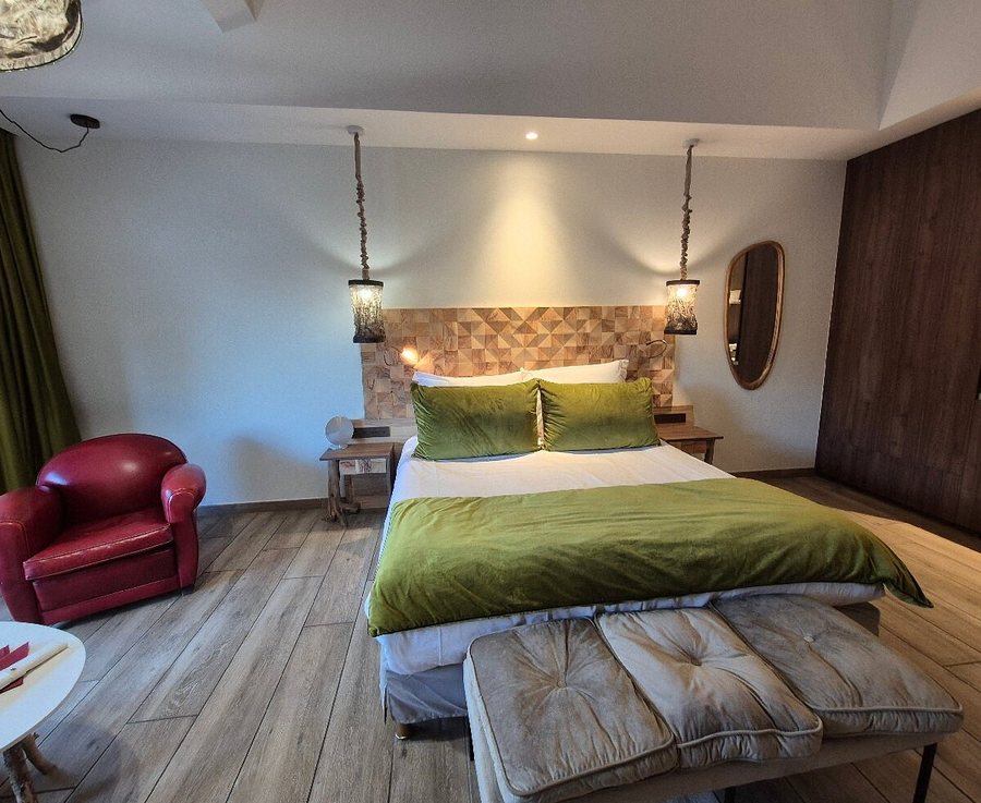 Auberge Du Vieux Puits — Guest room