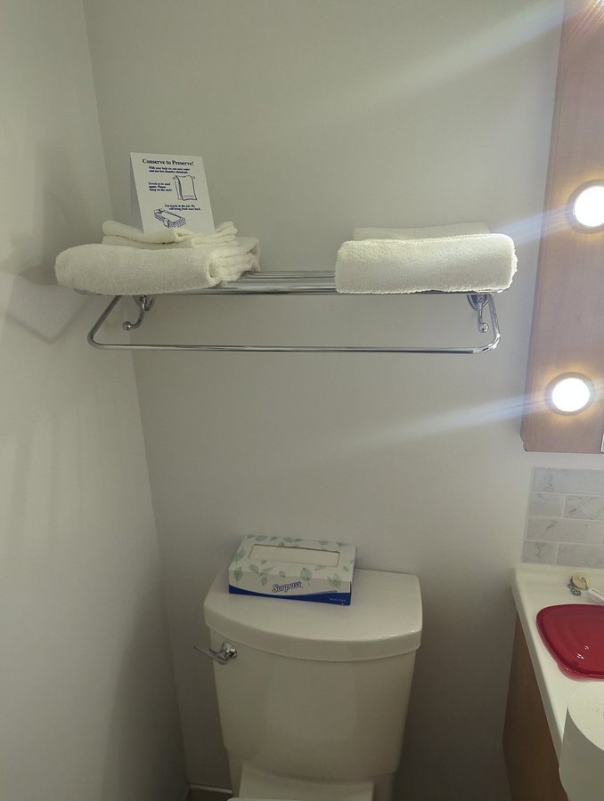 Auberge Motel Blanche d Haberville — Bathroom