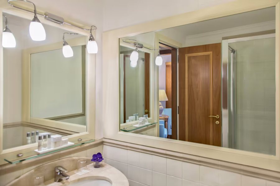 Augustus Bove House — Bathroom