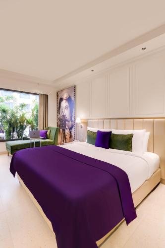 Aurika Mumbai International Airport Luxury By Lemon Tree — Guest room