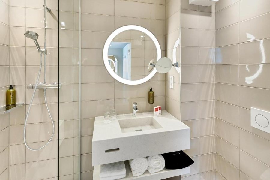 Austria Trend Hotel Bosei Wien — Bathroom