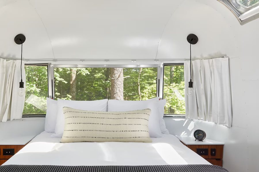 AutoCamp Yosemite — Guest room