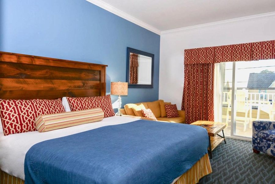 Avenue Inn Spa — Guest room