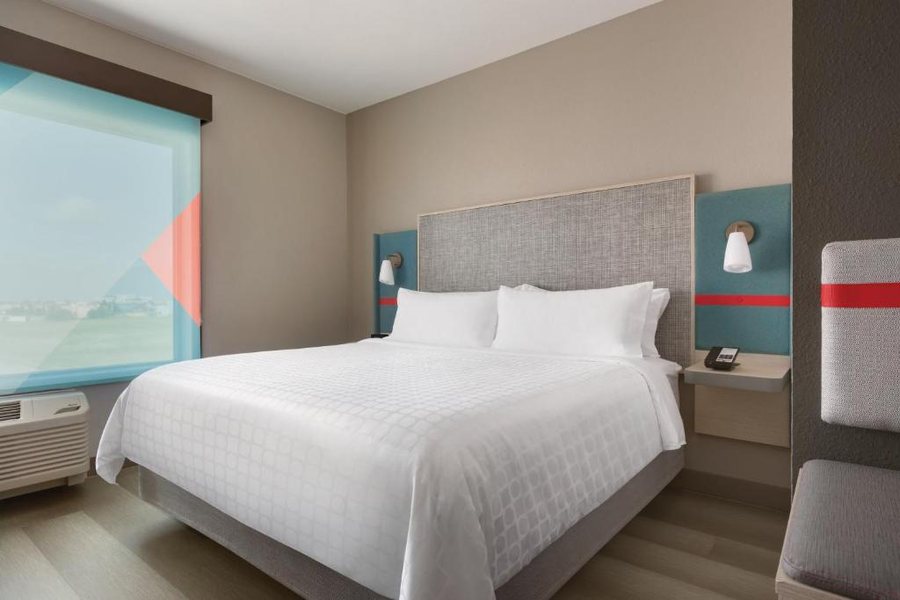 Avid Hotel Fort Mill Carowinds Blvd by IHG — Guest room
