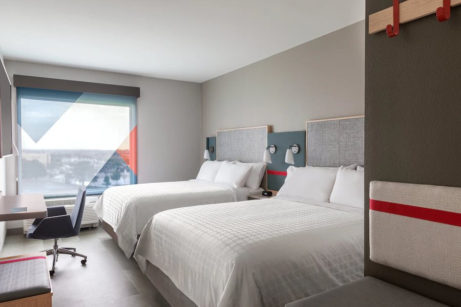 Avid Hotels Milwaukee West Waukesha by IHG — Guest room