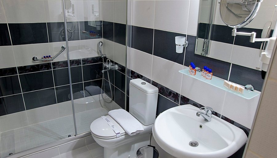Avlonya Hotel Istanbul — Bathroom