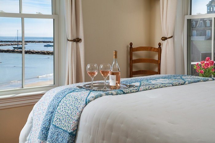 Avonlea Jewel of the Sea — Guest room