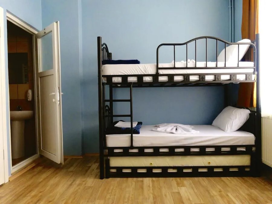 Avrasya Hostel Istanbul — Guest room
