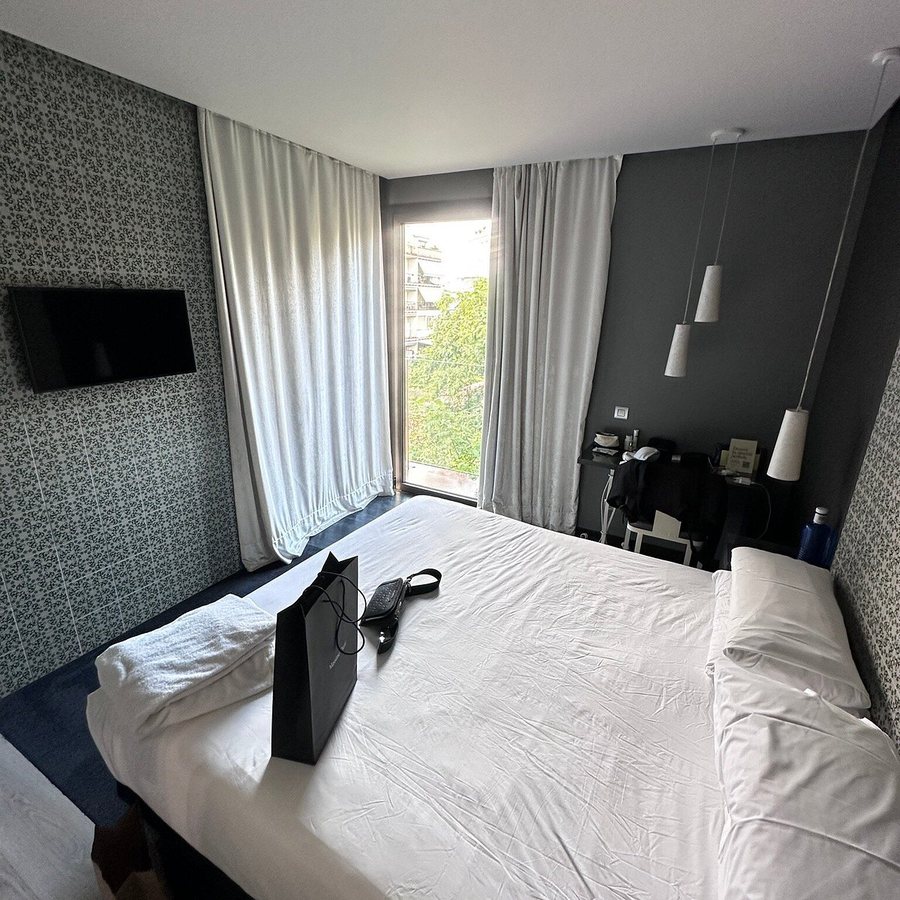 Axel Hotel Barcelona Barcelona Catalonia — Guest room