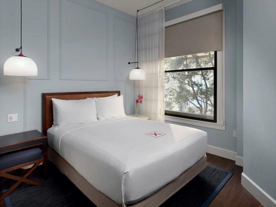 Axiom Hotel — Guest room