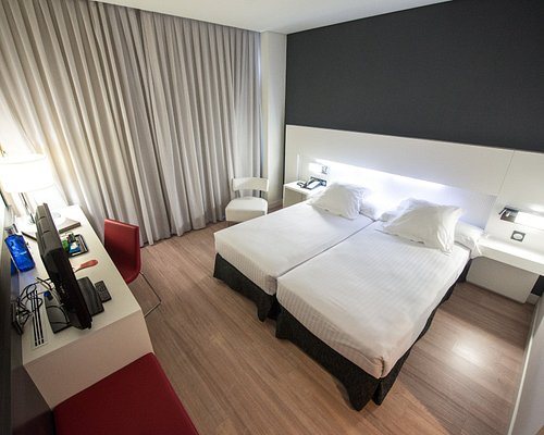 Axor Feria Hotel — Guest room