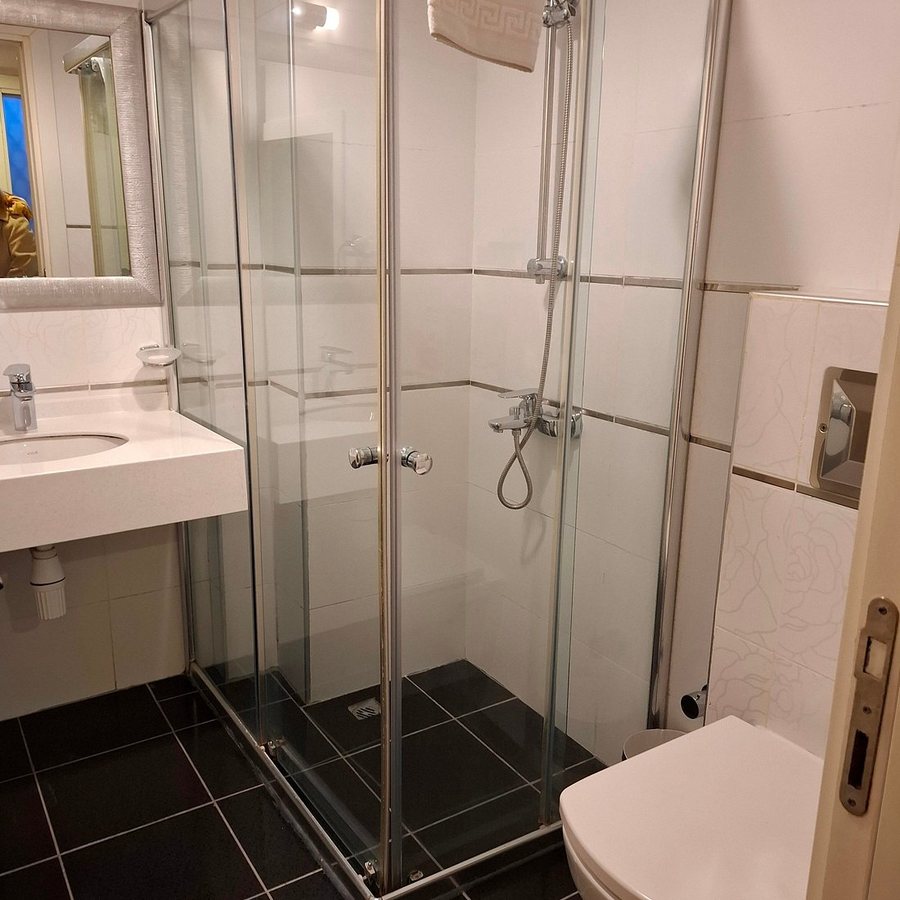 Ayasultan Hotel Istanbul — Bathroom