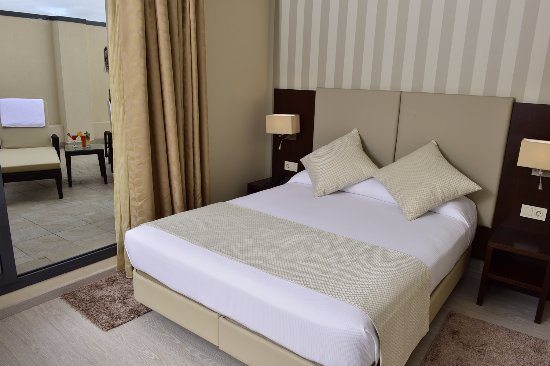 AZ Hotel Zeralda — Guest room