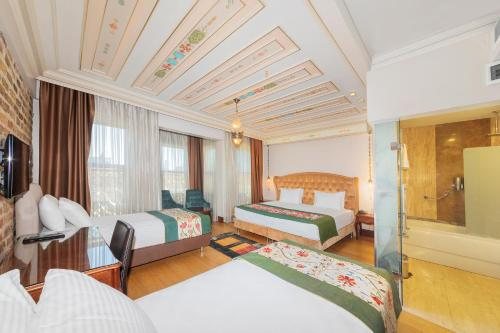 Azade Premier Hotel Istanbul — Guest room