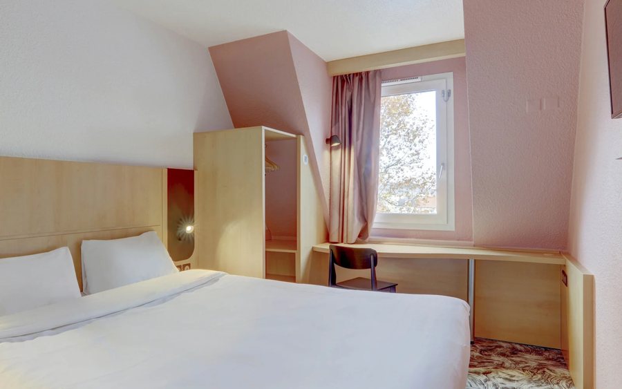 B B HOTEL Montlucon Centre — Guest room